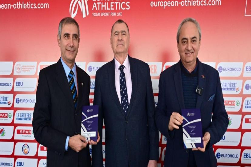 KEPEZ’E ŞAMPİYONA ÖVGÜ