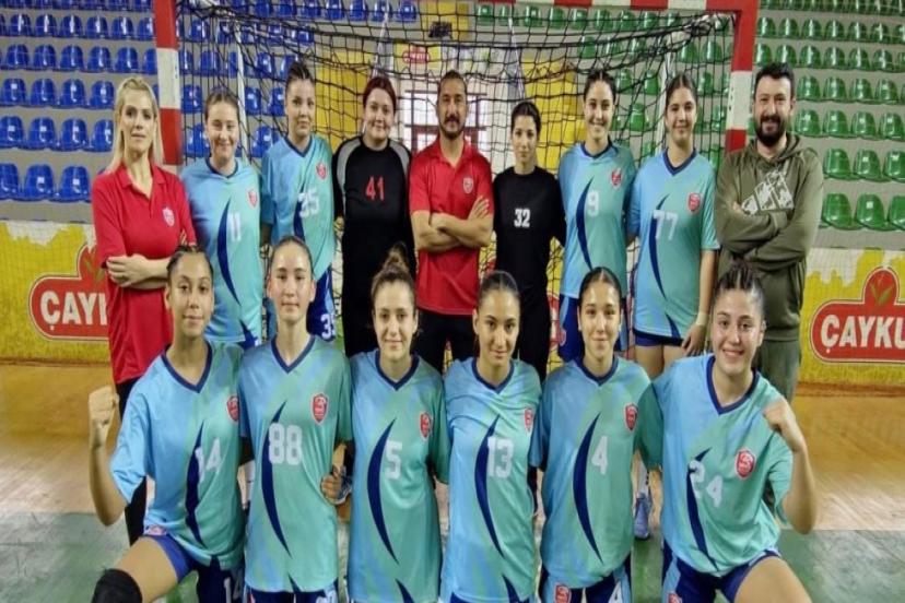 KEPEZ’İN HENTBOLU BİRİNCİ LİGDE 