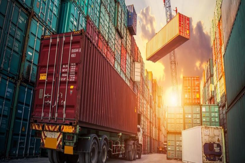 KOBİ'LER 2023'TE İHRACATIN YÜZDE 35'İNİ GERÇEKLEŞTİRDİ