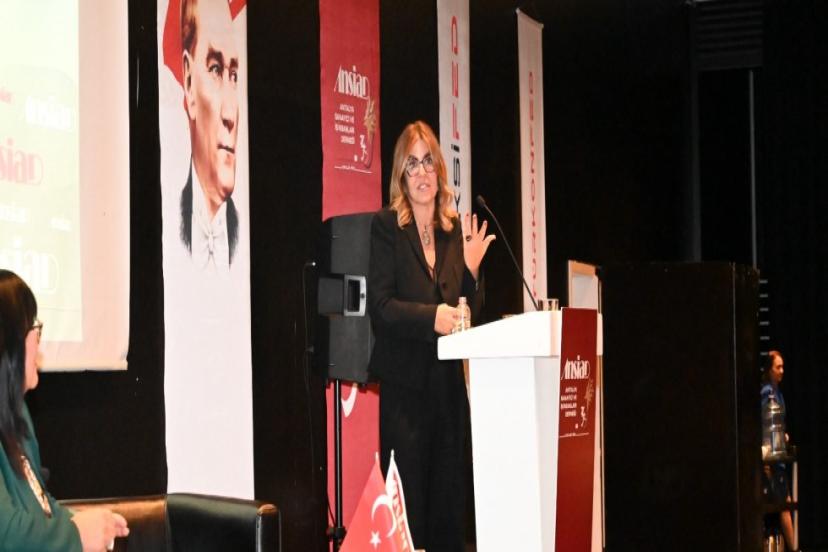 KONFORLU ALANDAN ÇIKMAK İÇİN ATEŞLE OYNAMAK GEREKİYOR