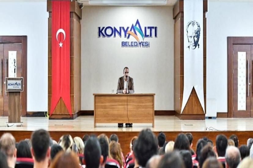 ÖRNEK BİR BELEDİYE OLMALIYIZ