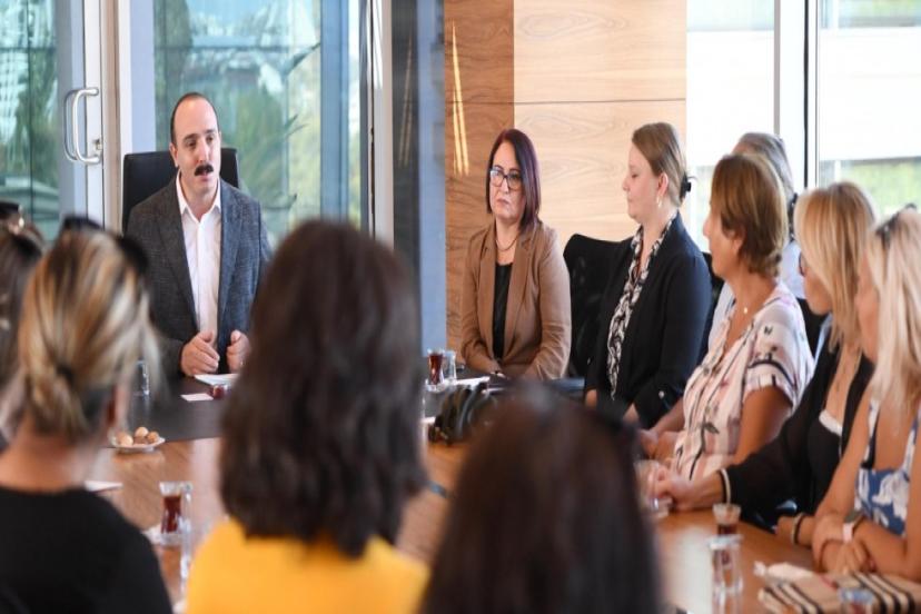 KOTAN’DAN KADINLAR İÇİN ANLAMLI İMZA