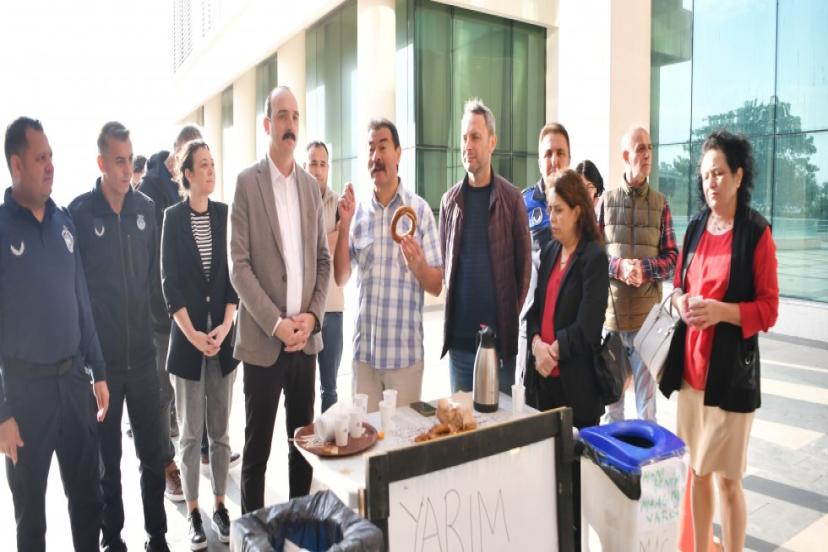 KOTAN, KESİNTİLERE KARŞI EMEKÇİLERLE YAN YANA TEPKİ GÖSTERDİ 