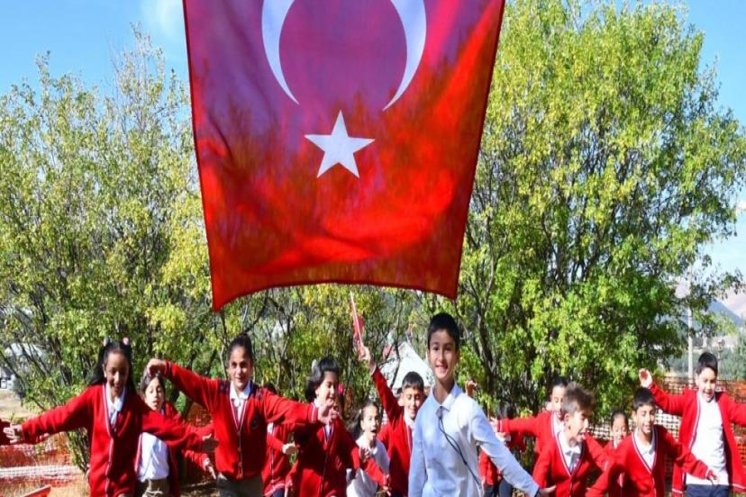 MİLLİ EĞİTİM BAKANLIĞI 23 NİSAN'I ÖZEL ETKİNLİKLERLE KUTLAYACAK