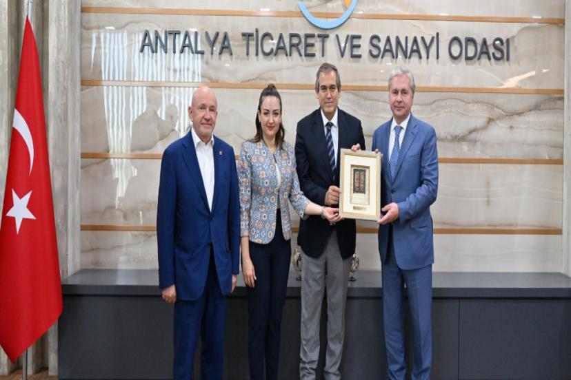 MOSKOVA-ANTALYA İŞ FORUMU YENİ ORTAKLIKLARA KAPI AÇTI