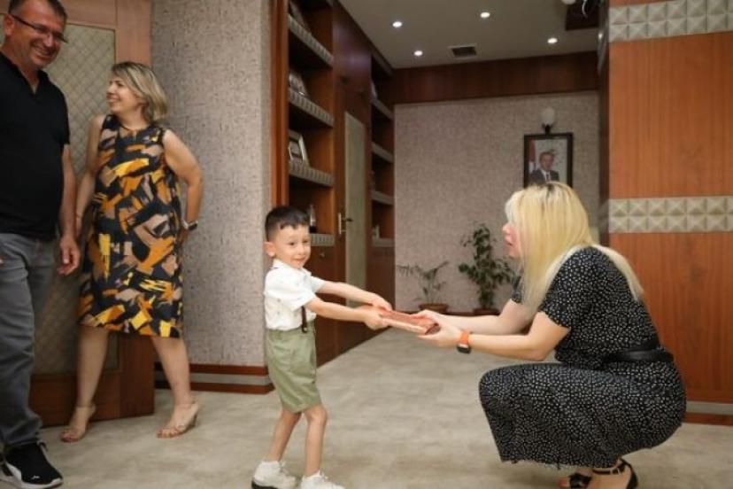 MUCİZE BEBEK Ö. ÖZKAN 4 YAŞINDA 