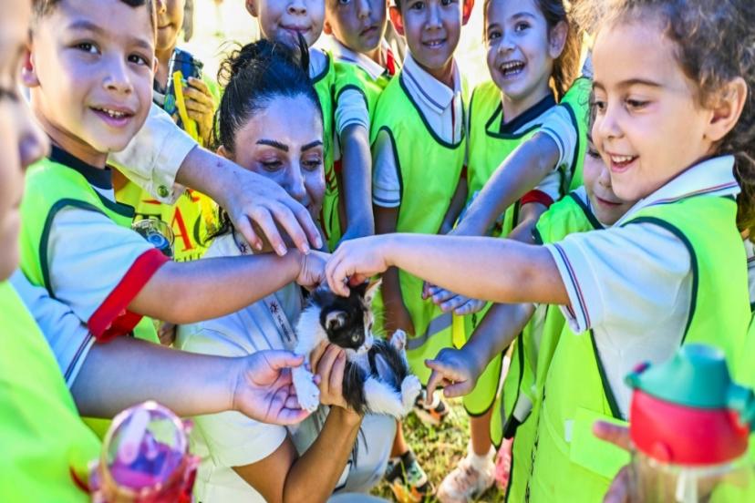 MURATPAŞA BELEDİYESİ’NDEN DÜNYA HAYVANLARI KORUMA GÜNÜ’NDE ANLAMLI ETKİNLİK