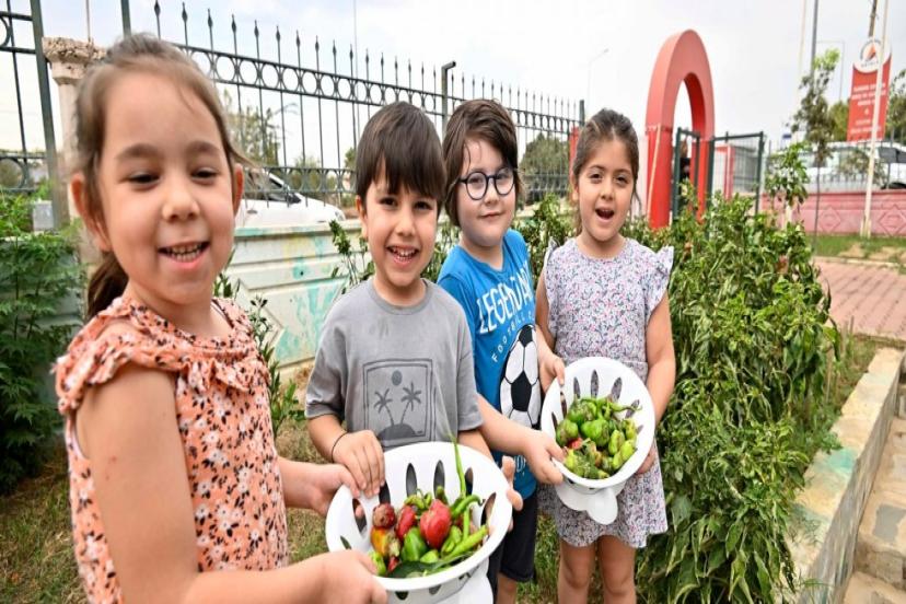 MURATPAŞA'DA ÇOCUKLAR TOPRAKLA BULUŞACAK 