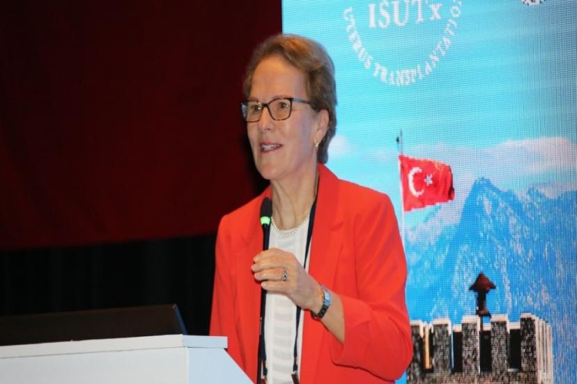 PROF. DR. ÖZKAN, ÜREME TIP ALANINDA DÜNYANIN ÖNCÜ KADINLARI ARASINDA