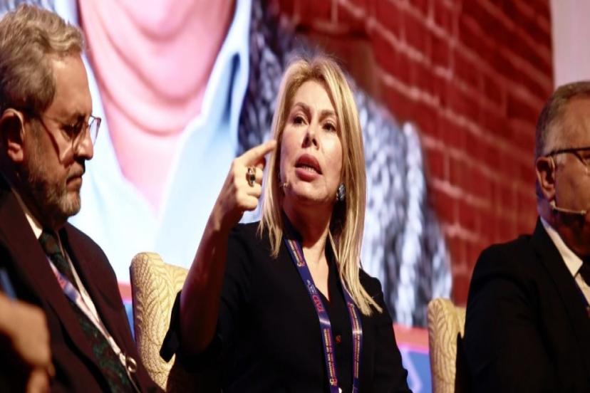 REKTÖR ÖZKAN, ACİL TIP KONGRESİNDE KONUŞTU