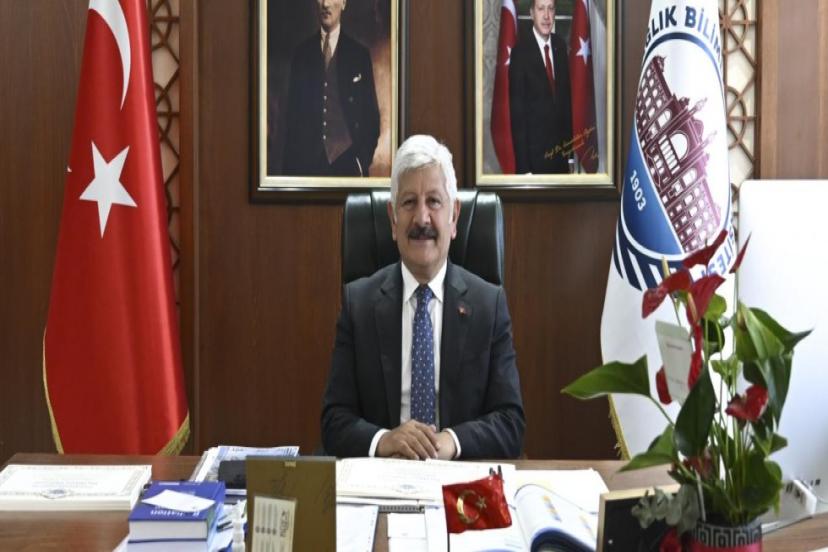 SAĞLIK BİLİMLERİ ÜNİVERSİTESİ 9 ÜLKEYE TÜRK TIP EĞİTİMİNİ TAŞIYOR