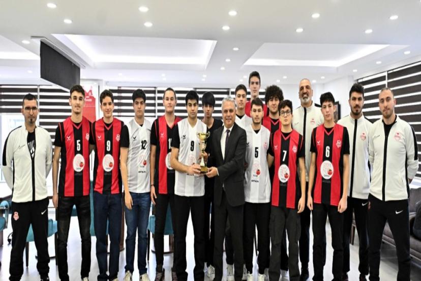 ŞAMPİYONADA MURATPAŞA’YI TEMSİL EDECEKLER