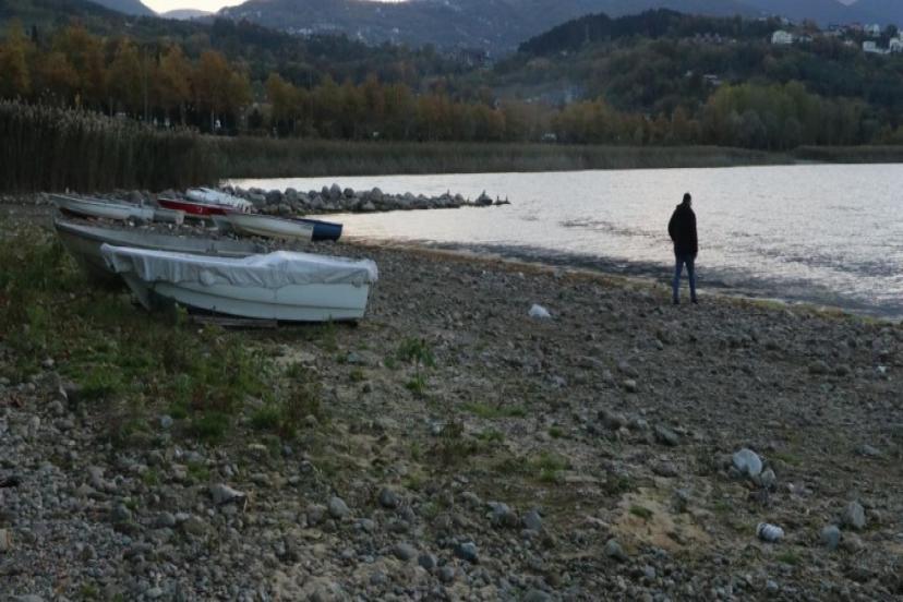 SAPANCA GÖLÜ'NDEKİ SU MİKTARI ALARM VERİYOR