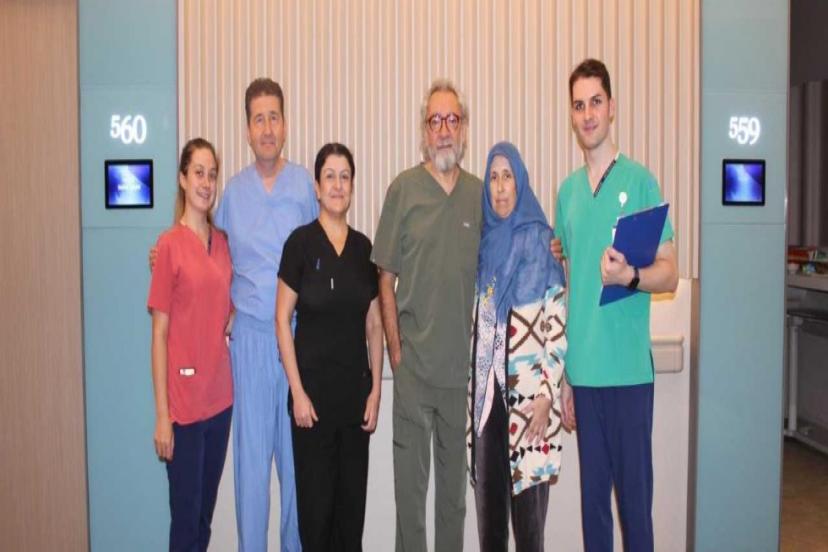 ŞİŞLİĞİ HAZIMSIZLIK SANDI, KARNINDAN 9,5 KİLOLUK TÜMÖR ÇIKTI