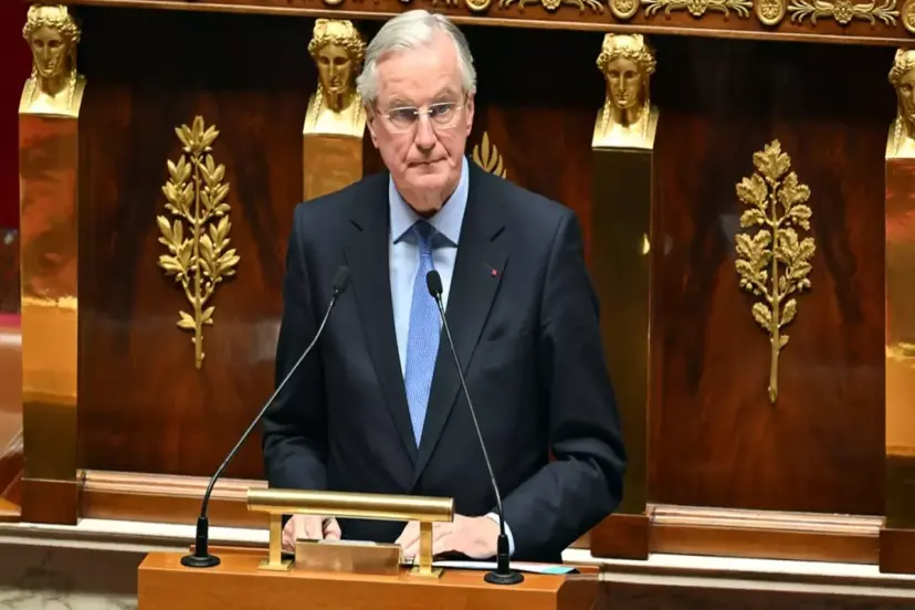 SON 62 YILDA İLK KEZ HÜKÜMET DÜŞTÜ