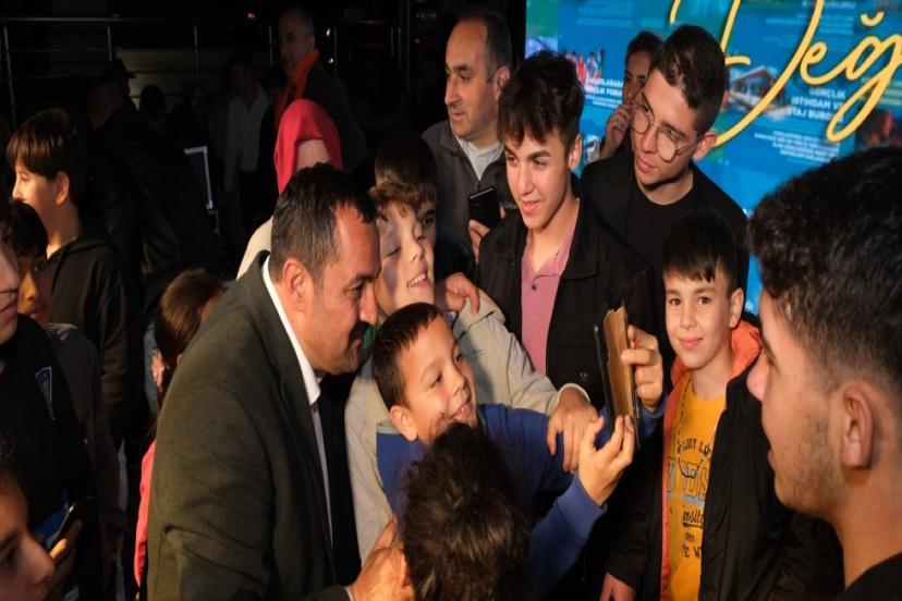 SÜMER, ERENKÖY’DE 2 BİN KİŞİYLE BULUŞTU