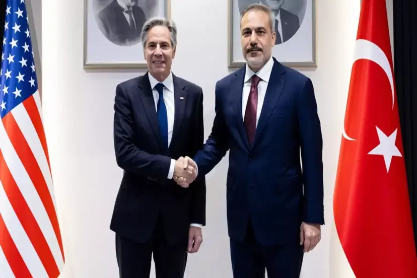 TARİHİ ZİRVE İÇİN BAKANLIĞA GELDİ