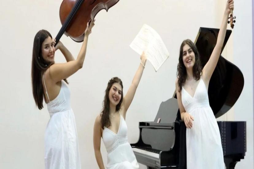 TRİO ANATOLİA’DAN HAYRAN BIRAKAN KONSER