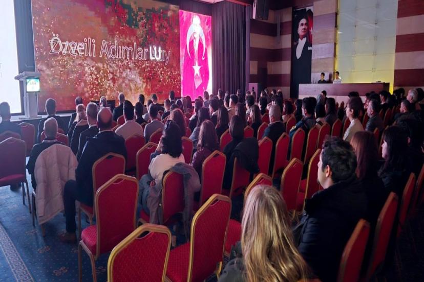 TÜRAB’DAN ÖĞRENCİ BULUŞMASI