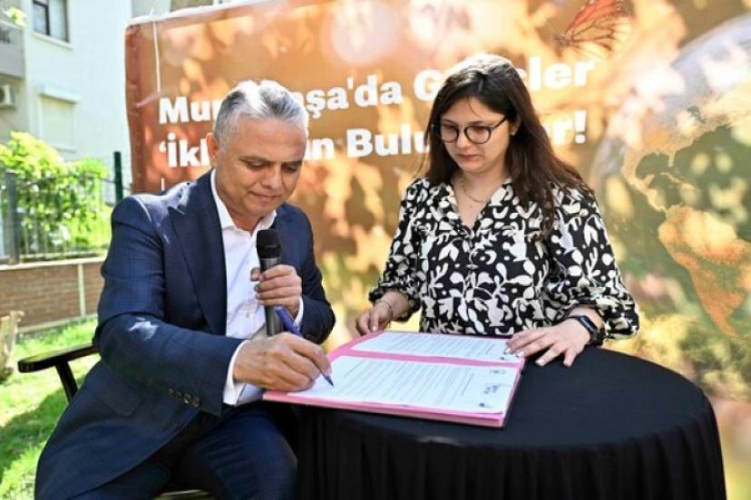 ÜMİT UYSAL, GENÇLERE BİR ARADA