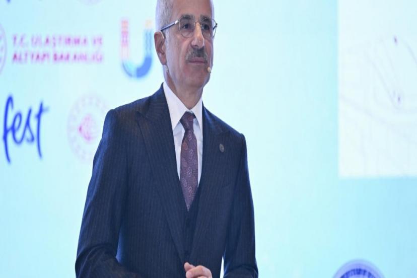 BAKAN URALOĞLU: "DAHA ÇOK ÇALIŞACAĞIZ, DAHA ÇOK ÜRETECEĞİZ"