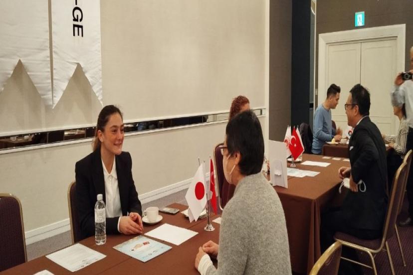 UZAK DOĞU PAZARI ÖNEMLİ