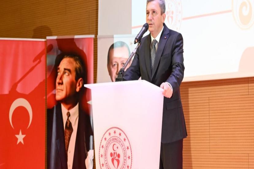VALİ ŞAHİN: “SPOR, GENÇLERİMİZİN RUHSAL VE SOSYAL GELİŞİMİNE KATKI SAĞLIYOR”