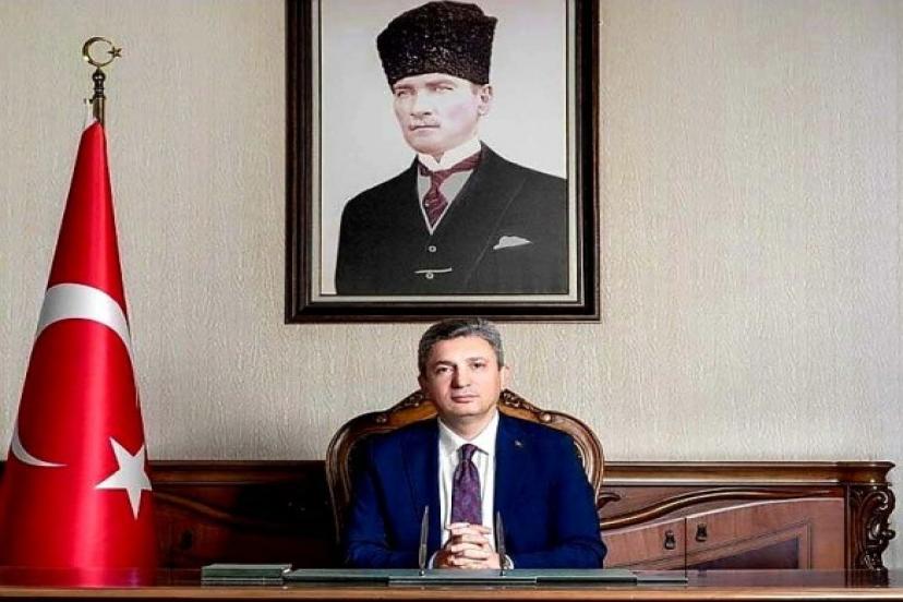 HULUSİ ŞAHİN'İN 23 NİSAN MESAJI