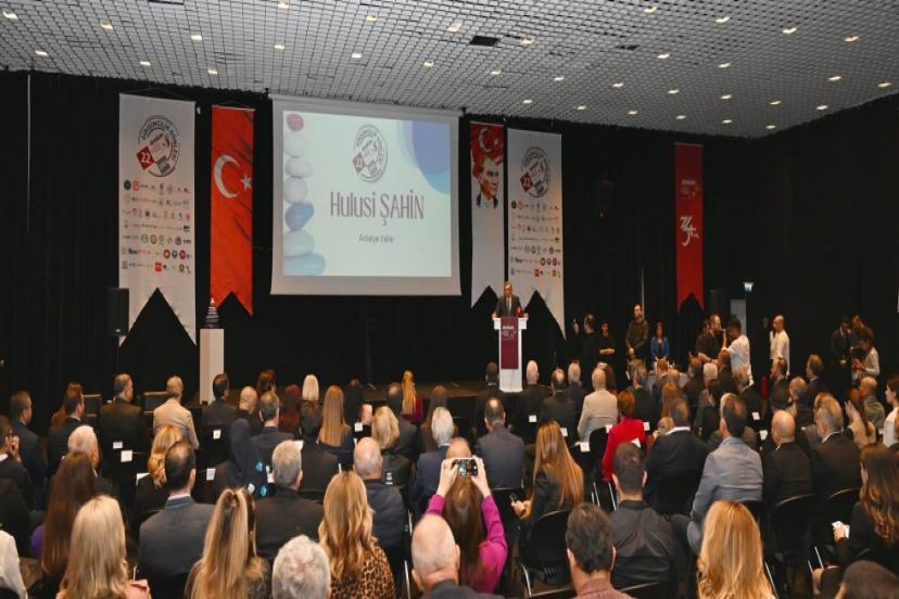 YILIN GİRİŞİMCİLERİ ANSİAD'DA BELİRLENDİ