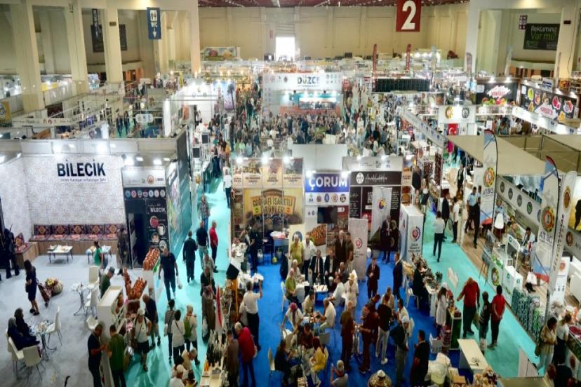 YÖREX’E ZİYARETÇİ AKINI