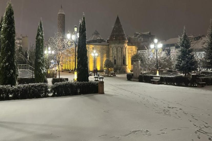 YURDUN DOĞUSU İÇİN KAR VE SAĞANAK UYARISI