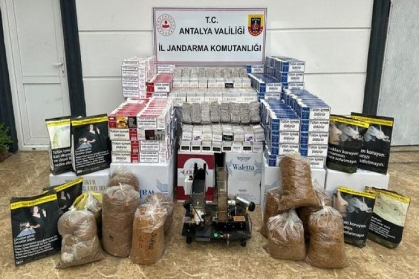 ZAMLAR KAÇAKÇILIĞI KÖRÜKLÜYOR 